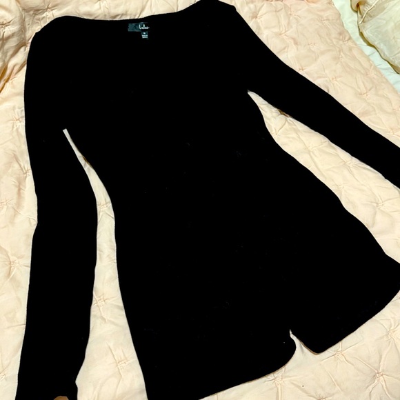 Lulus size medium. Black long sleeve lounge romper. Never worn. - Picture 2 of 5
